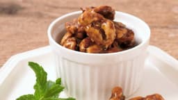 プラリネとは？ジャンドゥーヤとの違いや作り方について解説！ | クラシル