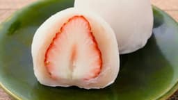 「え、こんなに簡単にできるの？！」また作りたくなる“いちご”のおやつ5選 | クラシル