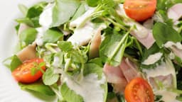 ピリッと爽やかな「クレソン」の特徴やおいしいクレソンの選び方、食べ方について解説！ | クラシル