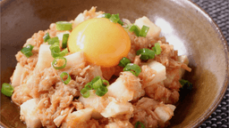 「もう一品はこれがいい！」ツナ缶で旨味たっぷり“副菜”5選 | クラシル