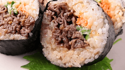 「これお家で作れるの！？」「また食べたい！」韓国風海苔巻き【キンパ】のおすすめレシピ6選 | クラシル